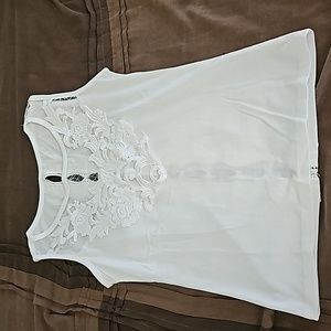 White lace cut out tank top